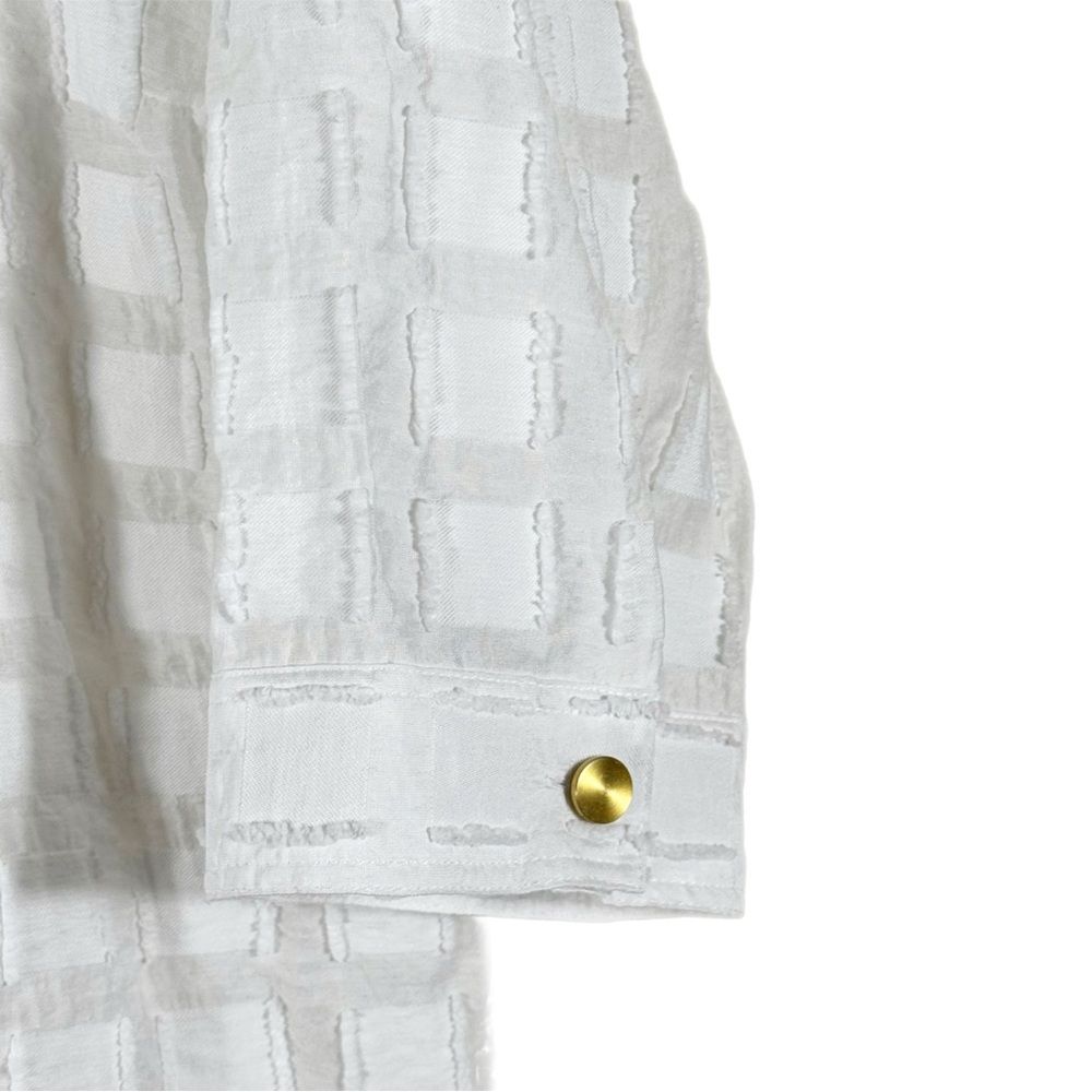Chico’s Traveler’s Sheer Textured Geometric Button Up Shirt XL (Chico’s 3) White - Picture 4 of 8
